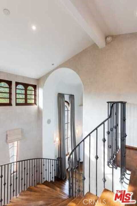 Building Photo - 746 Norway Ln