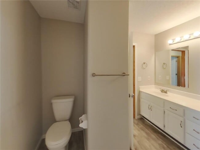 Building Photo - 2739 Zumbrota Cir NE