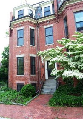 Building Photo - 59 Fort Ave