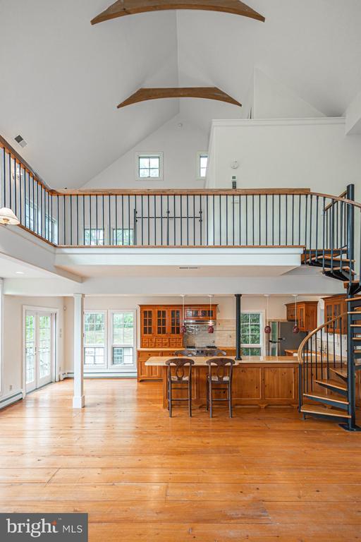 Building Photo - 6054 Honey Hollow Rd