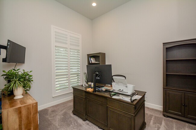 Building Photo - 11947 Gramina Way