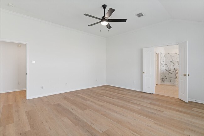 Building Photo - 17606 Forest Haven Trail