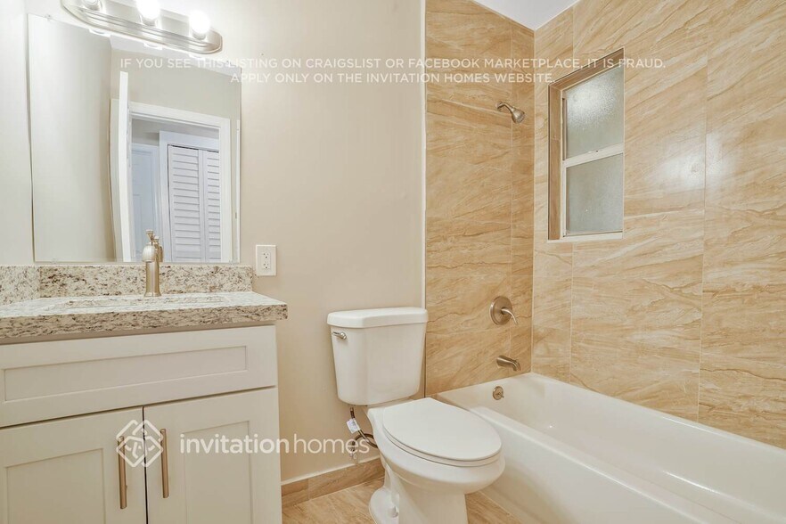 Building Photo - 6291 NW 14th Ct