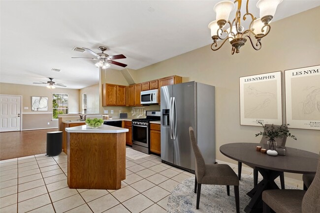 Building Photo - 5425 Jefferson St