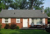 Building Photo - 7502 Elnora Ave