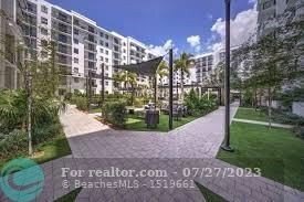 Building Photo - 11200 Biscayne Blvd