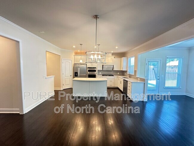 Building Photo - 5302 Tilley Manor Dr
