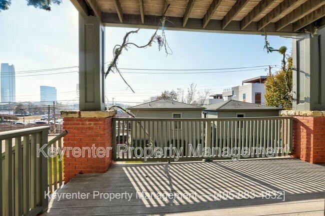 Building Photo - 812 NW 7th St