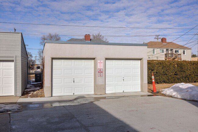 Building Photo - 5508 Corby St