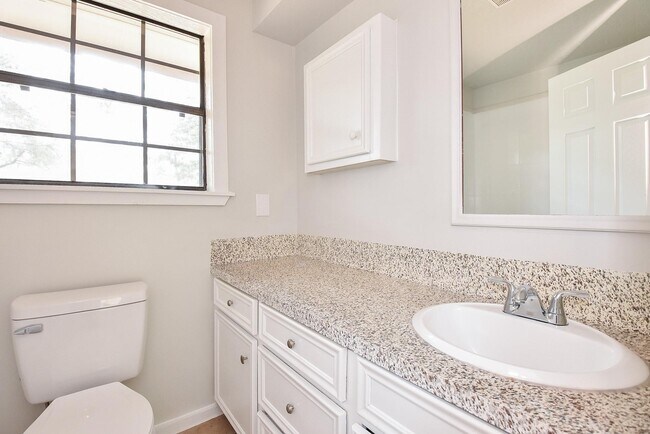 Building Photo - 12713 Roy Harris Loop