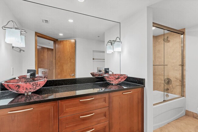 Building Photo - 888 Blvd of the Arts