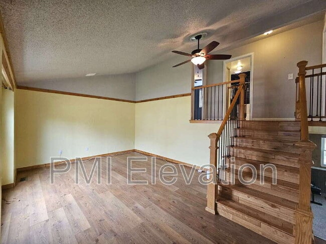 Building Photo - 7411 S Carr Ct