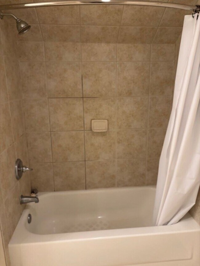 Building Photo - Welcome to Abbey Glen