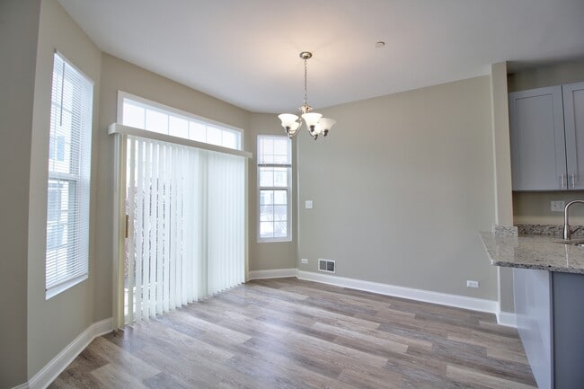 Building Photo - 4562 Garritano St