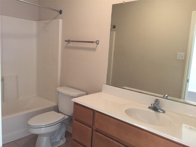 Building Photo - 603 Wades Way