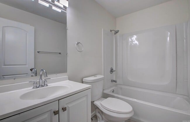Building Photo - 323 Nebling Rd