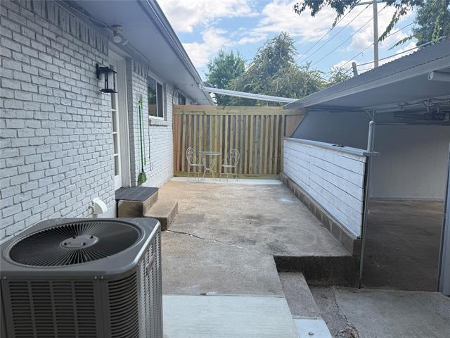 Building Photo - 7526 Thistle Ln