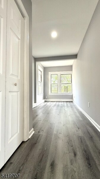 Building Photo - 500 Bond St