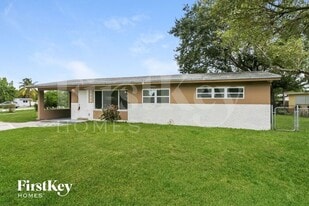 Building Photo - 2080 SW 37th Terrace