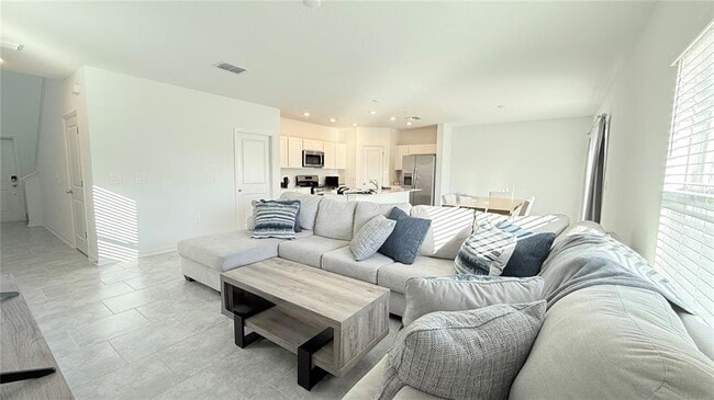 Building Photo - 1179 Tyler Lp