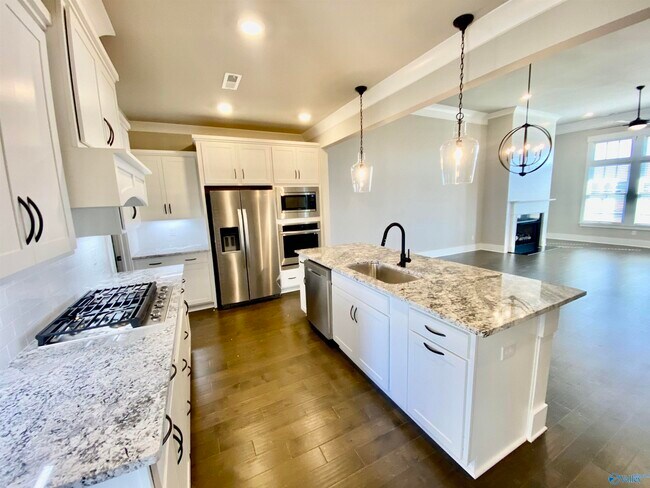 Building Photo - 343 Hay Rake Dr