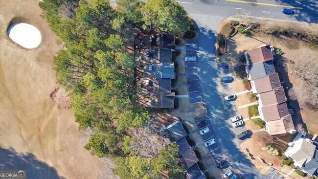 Building Photo - 2045 Fairways Ct