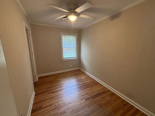 Building Photo - 816 Savage Rd