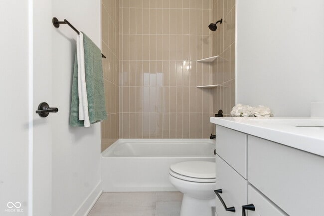 Building Photo - 1312 Colere Pl