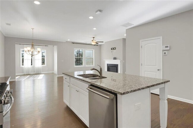 Building Photo - 811 Mason Grove Pkwy