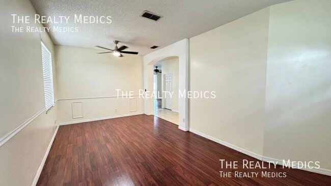 Building Photo - 13628 Tetherline Trail