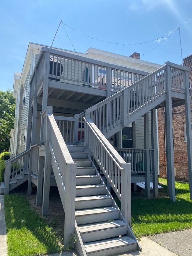 Building Photo - 2308 Floyd Ave