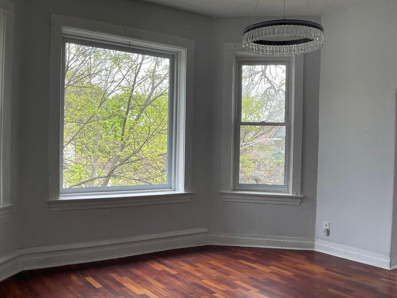 Building Photo - 2258 N Monticello Ave