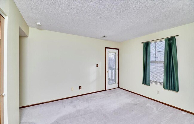Building Photo - 2304 Yellowstone Park Ct