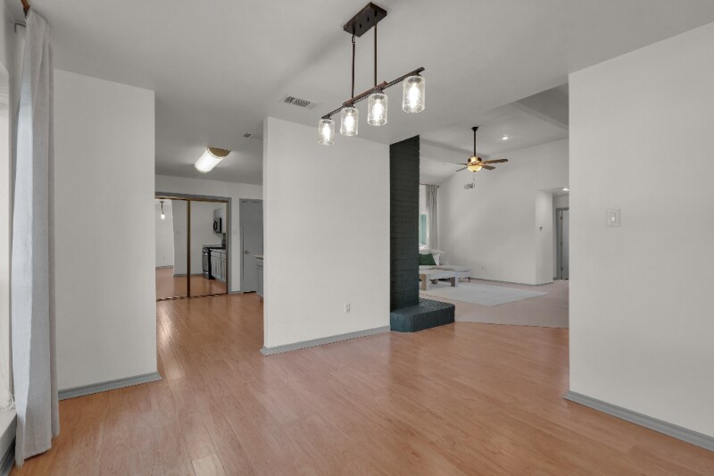 Building Photo - 2038 Sancerre Ln
