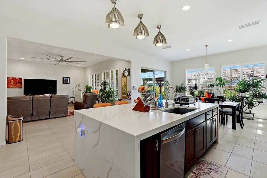 Building Photo - 22536 E San Tan Blvd