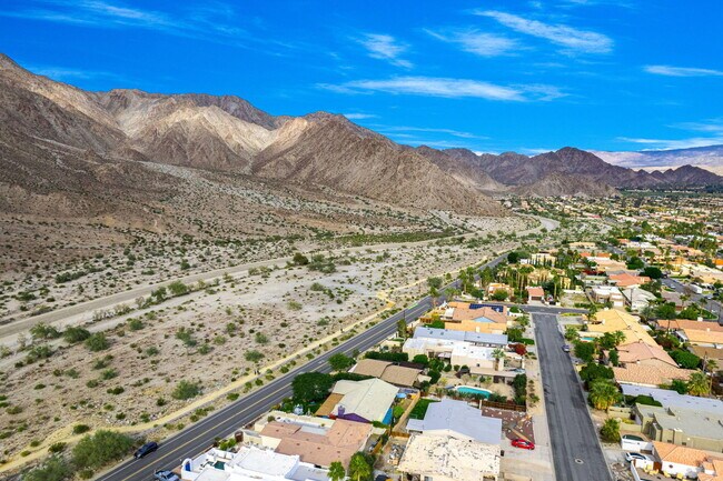 Building Photo - 53680 Avenida Montezuma
