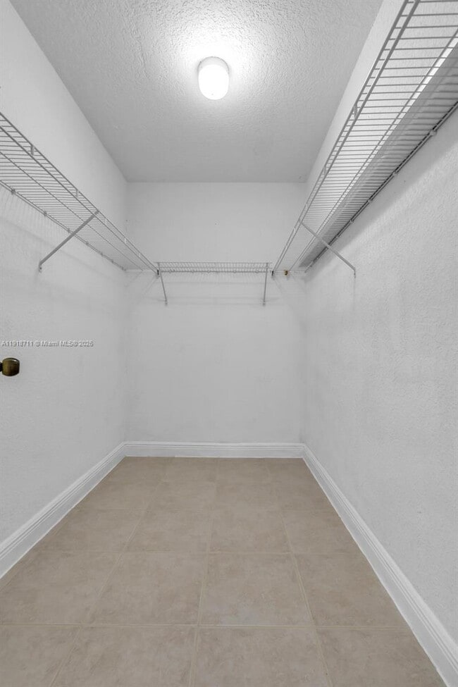 Building Photo - 7929 SW 104th St