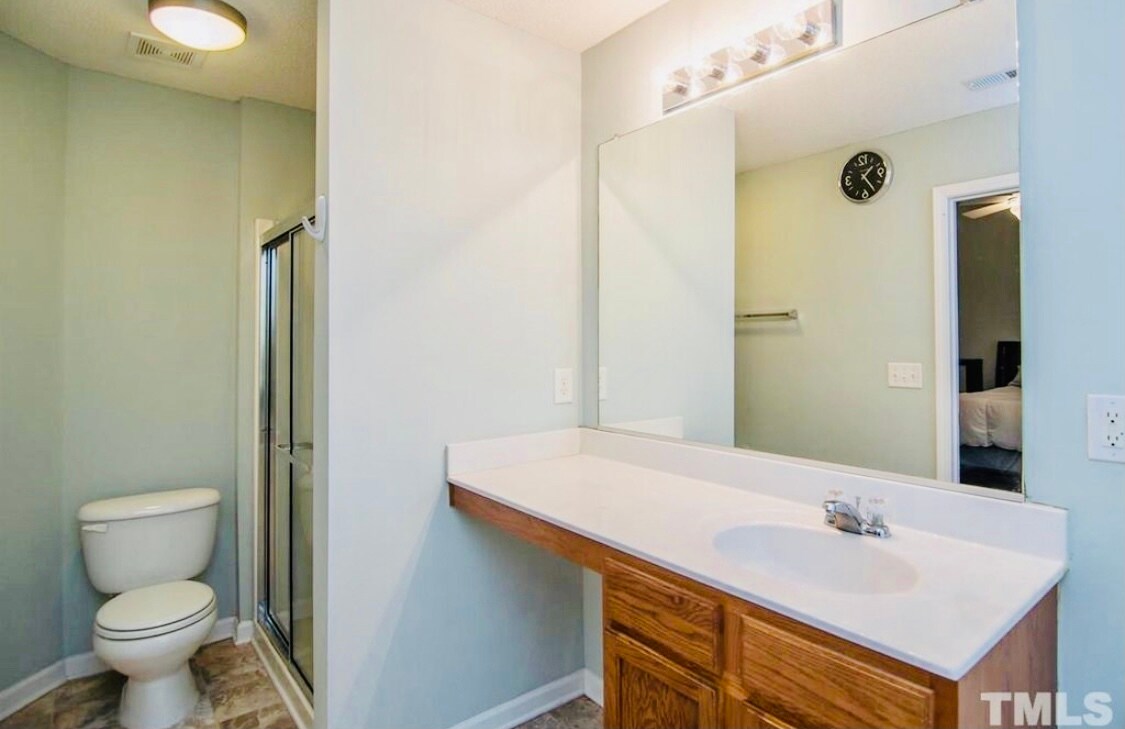 Building Photo - 21 Edgebrook Cir