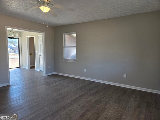 Building Photo - 322 Randolph Dr