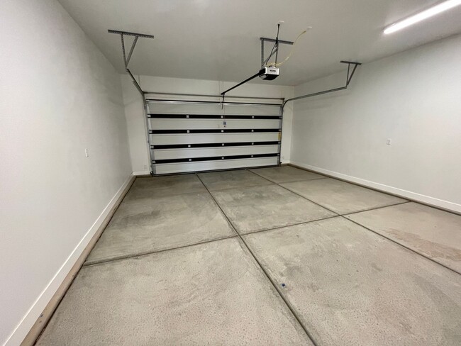 Building Photo - Patio Home in Woodland Estates - Pet Friendly