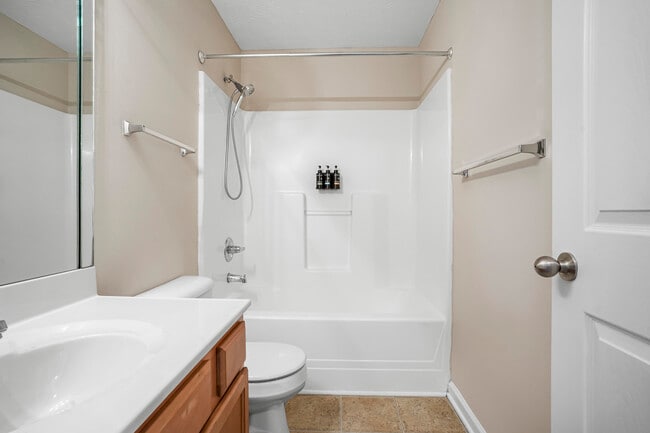 Building Photo - 3020 Maddie Ln