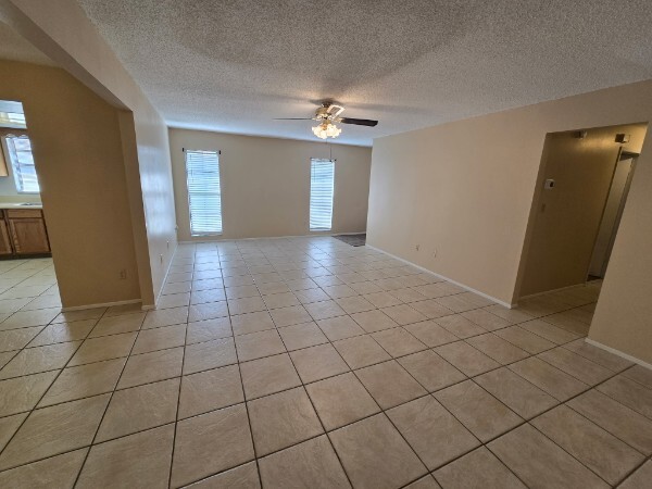 Building Photo - 1305 Andes Dr