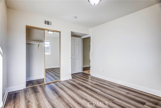 Building Photo - 445 W 65th St