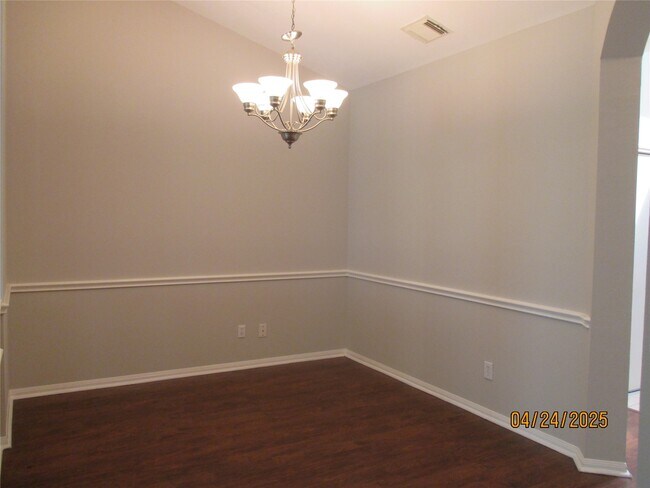 Building Photo - 5531 Poplar Terrace Ln