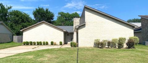 Primary Photo - 323 Maybrook Dr