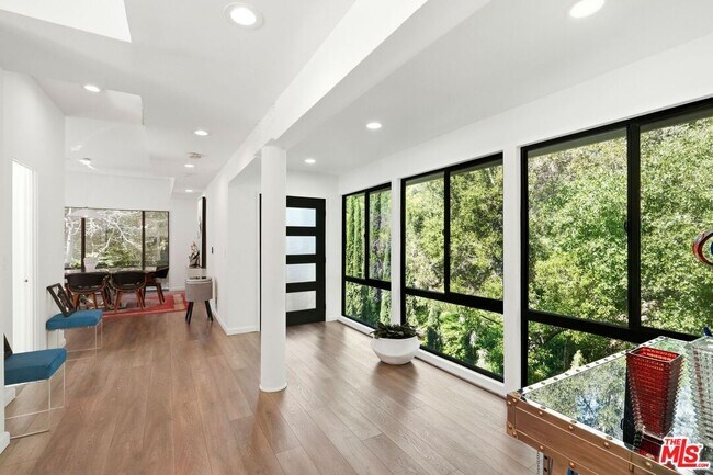 Building Photo - 2350 Benedict Canyon Drive