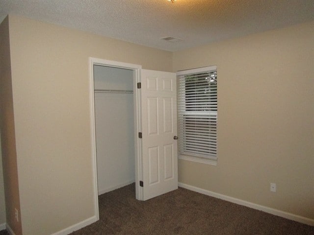 Building Photo - 117 Bainbridge Ct