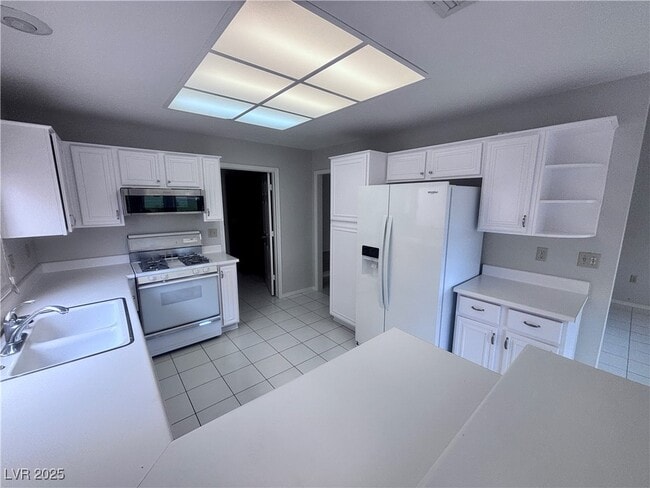 Building Photo - 9437 Eagle Valley Dr