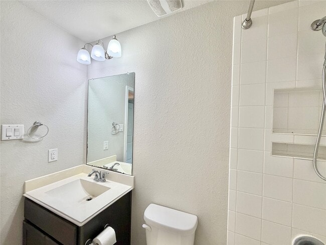 Building Photo - 4615 Tuscan Lily Dr