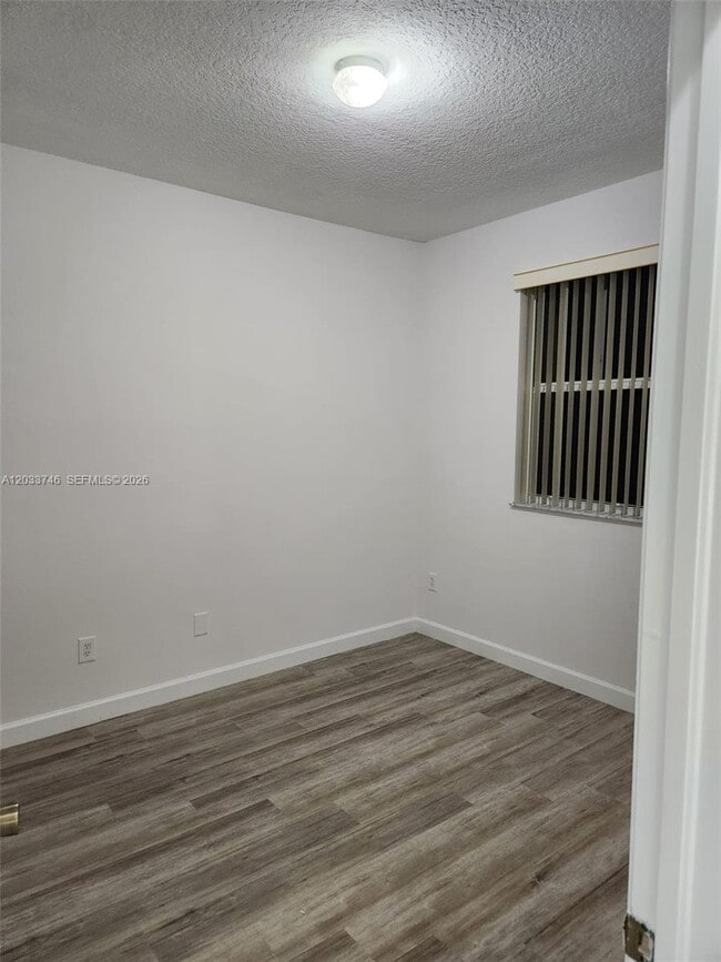 Building Photo - 4907 Spinnaker Dr